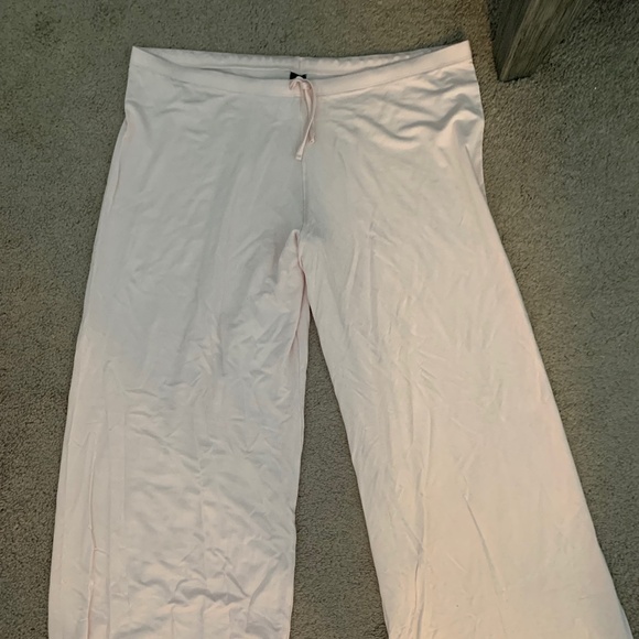 Victoria’s Secret Pink PJ Pant - Picture 1 of 3